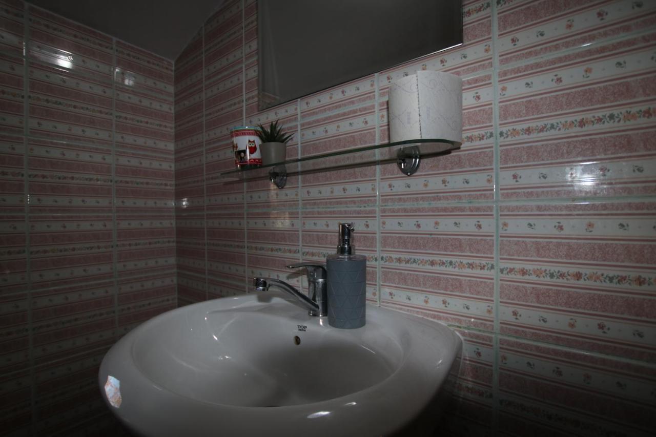 B&B Duo Caffe Baneasa Bucureşti Eksteriør bilde
